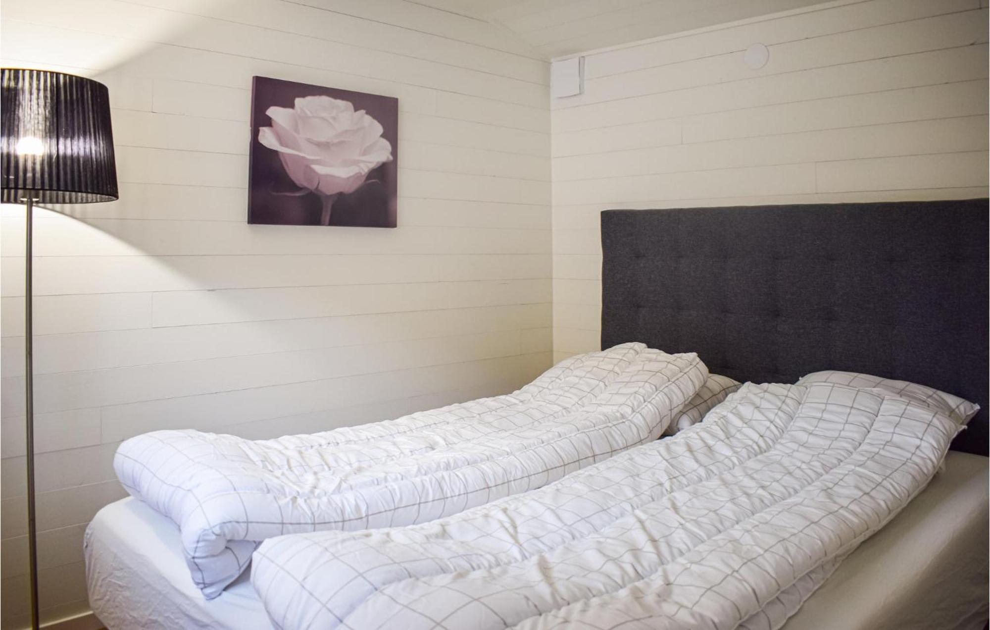 Gorgeous Home In Borgholm With Wifi Exteriör bild