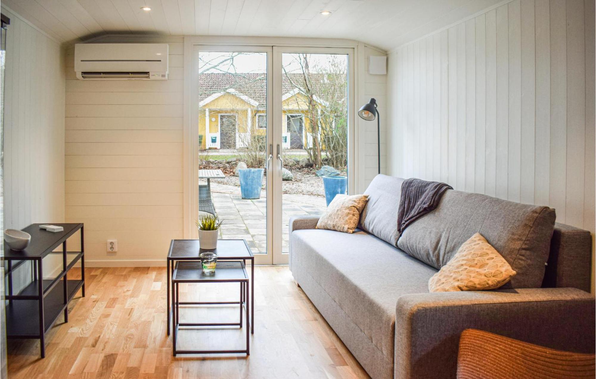 Gorgeous Home In Borgholm With Wifi Exteriör bild
